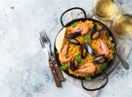 Découvrez les accords parfaits pour accompagner votre paella